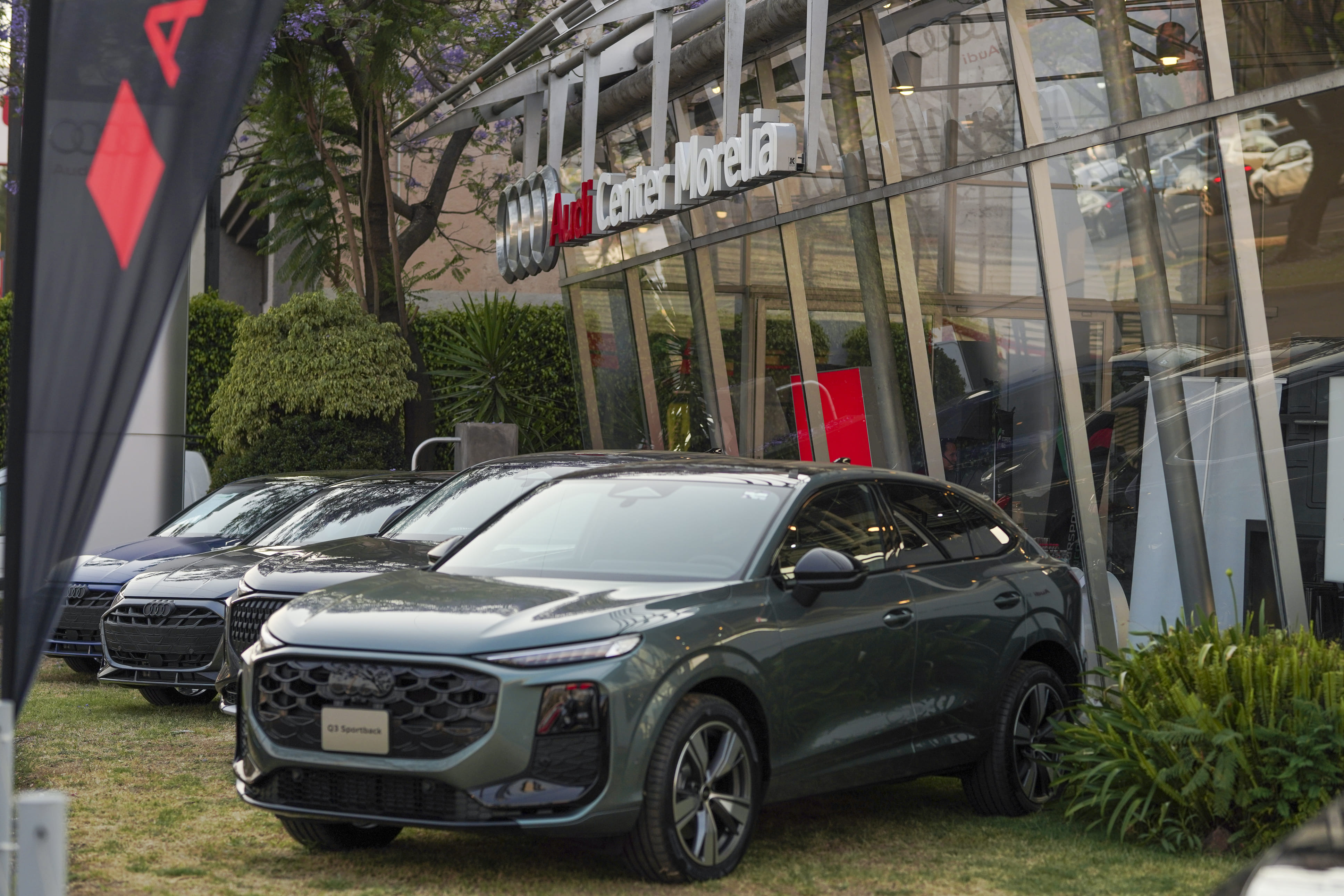 Audi9